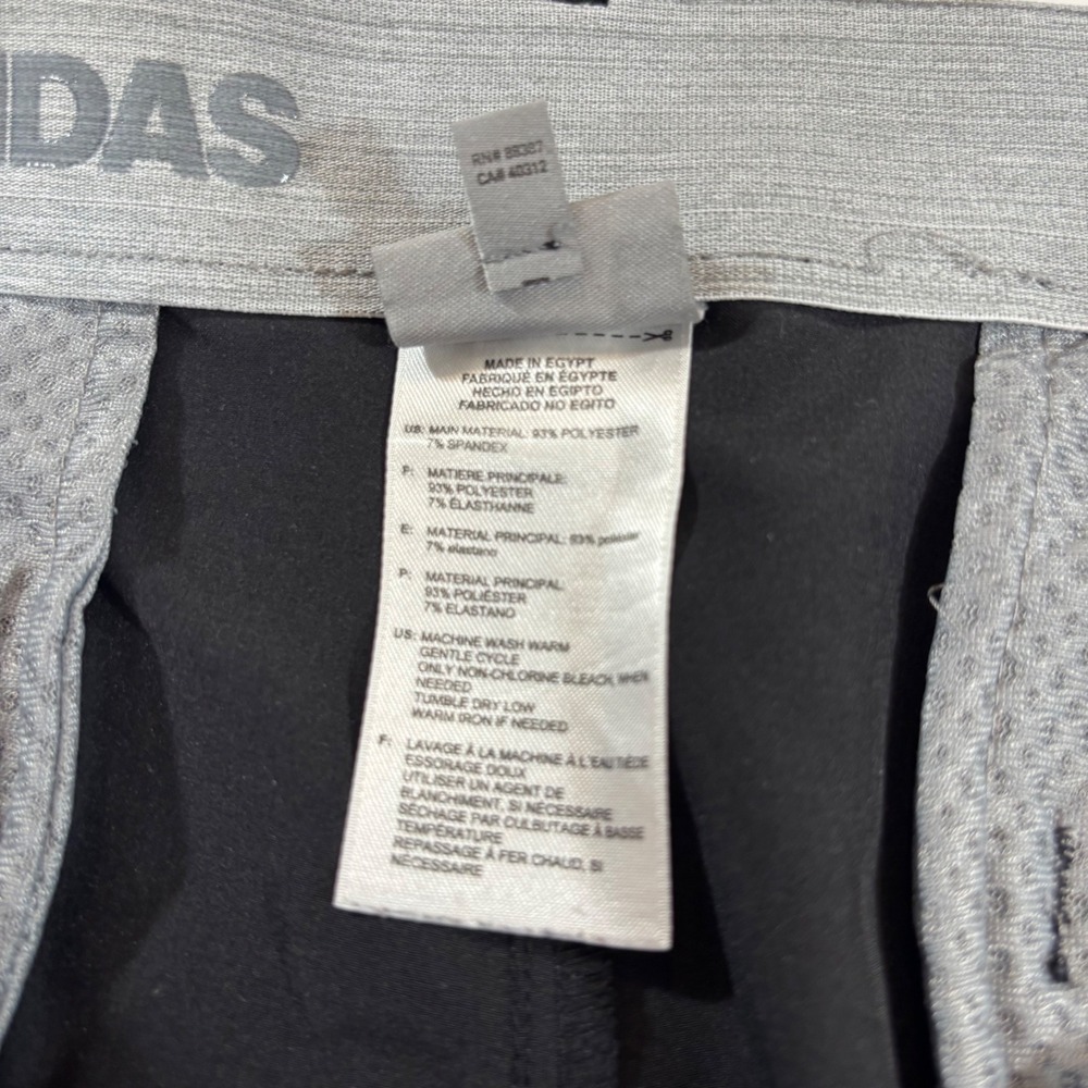 Adidas Mens Ultimate365 Chino Golf Shorts Black Size 44 x 10 Stretch Performance - Picture 4 of 8